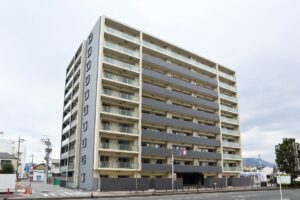 エンブルエバー清水駅前