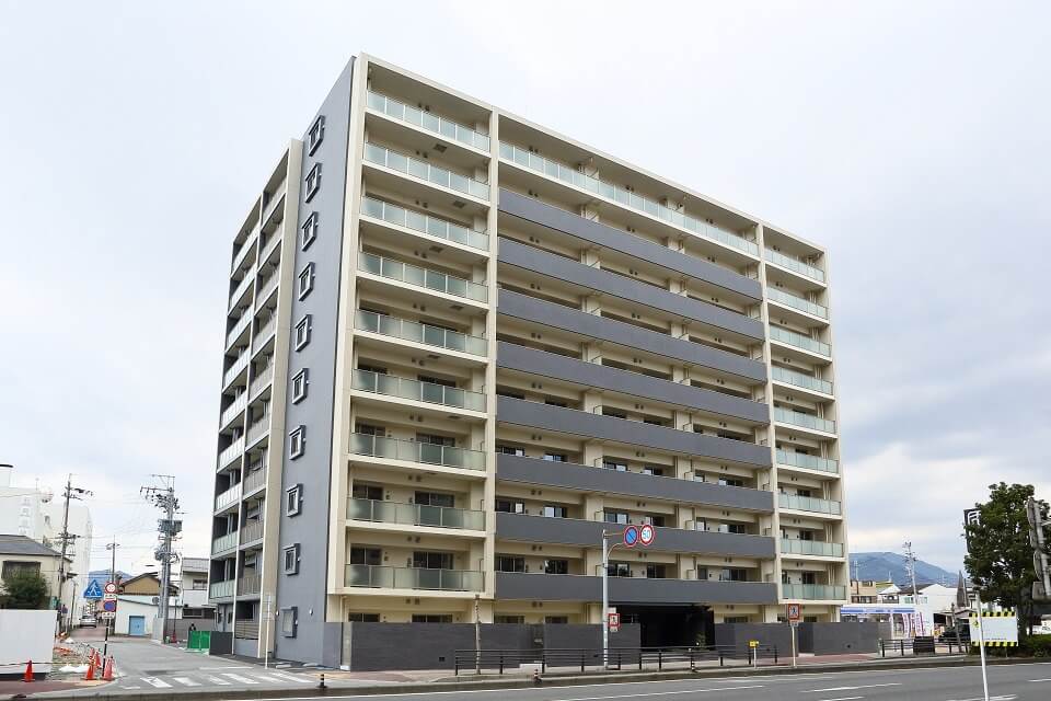 エンブルエバー清水駅前