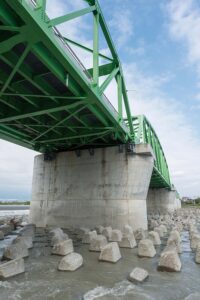 富士川橋橋脚耐震補強